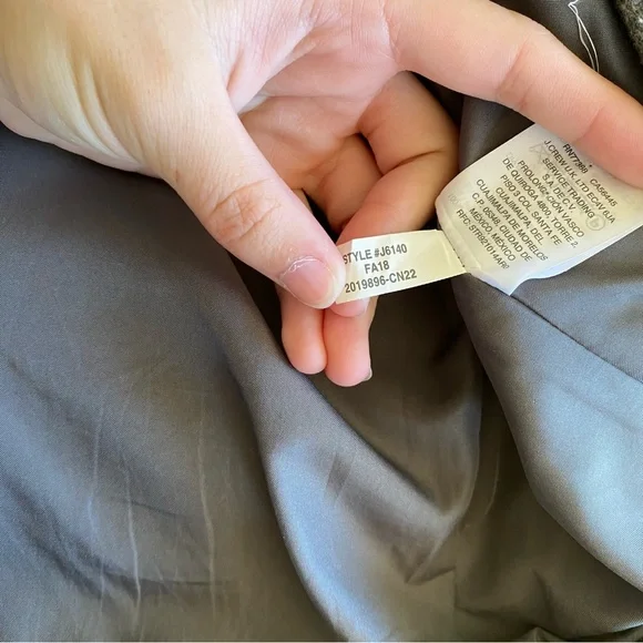 J. CREW MERCANTILE City Coat in Grey Size 2 - Picture 12 of 12